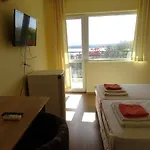 Къща за гости Kovachevi House Приморско