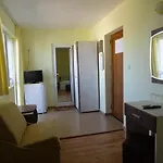 Kovachevi House Къща за гости Приморско