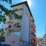 Kovachevi House Къща за гости
