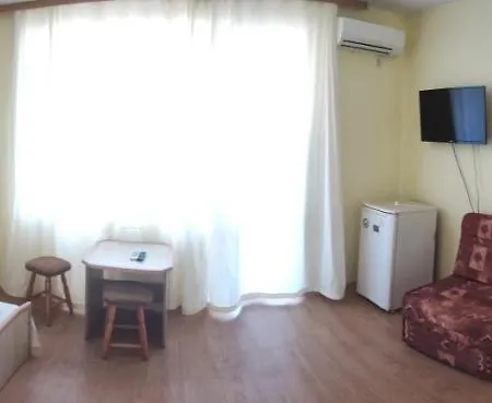 Къща за гости Kovachevi House Приморско