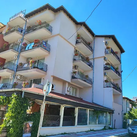 Πανσιόν Kovachevi House Πριμόρσκο